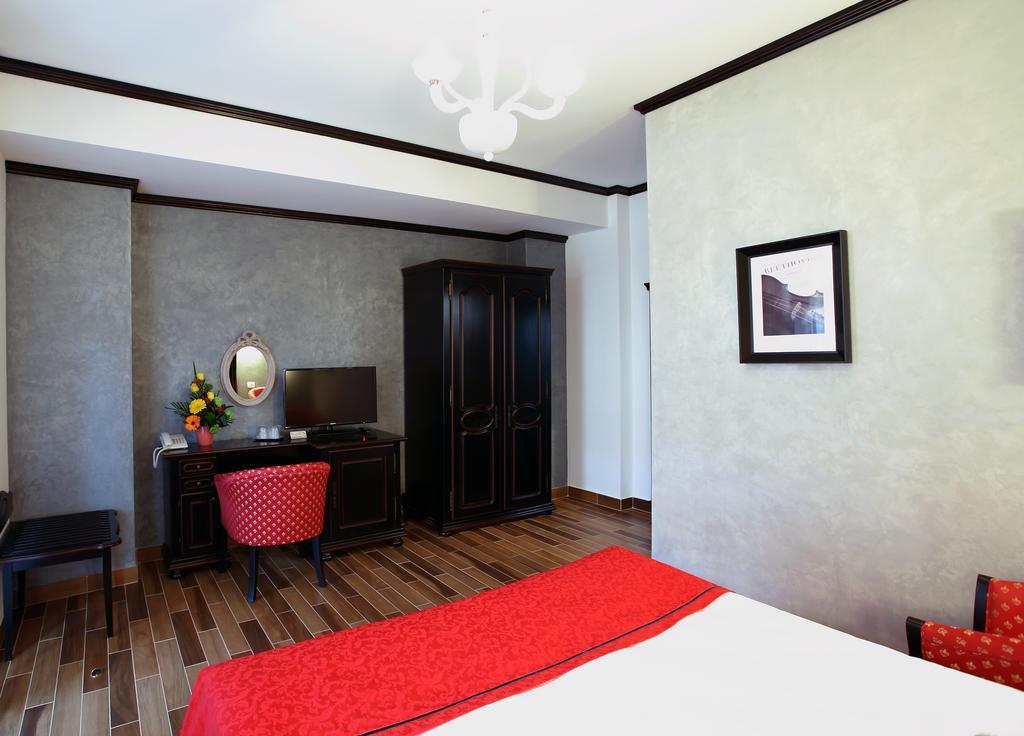 Hotel Galany Rădăuţi Zewnętrze zdjęcie