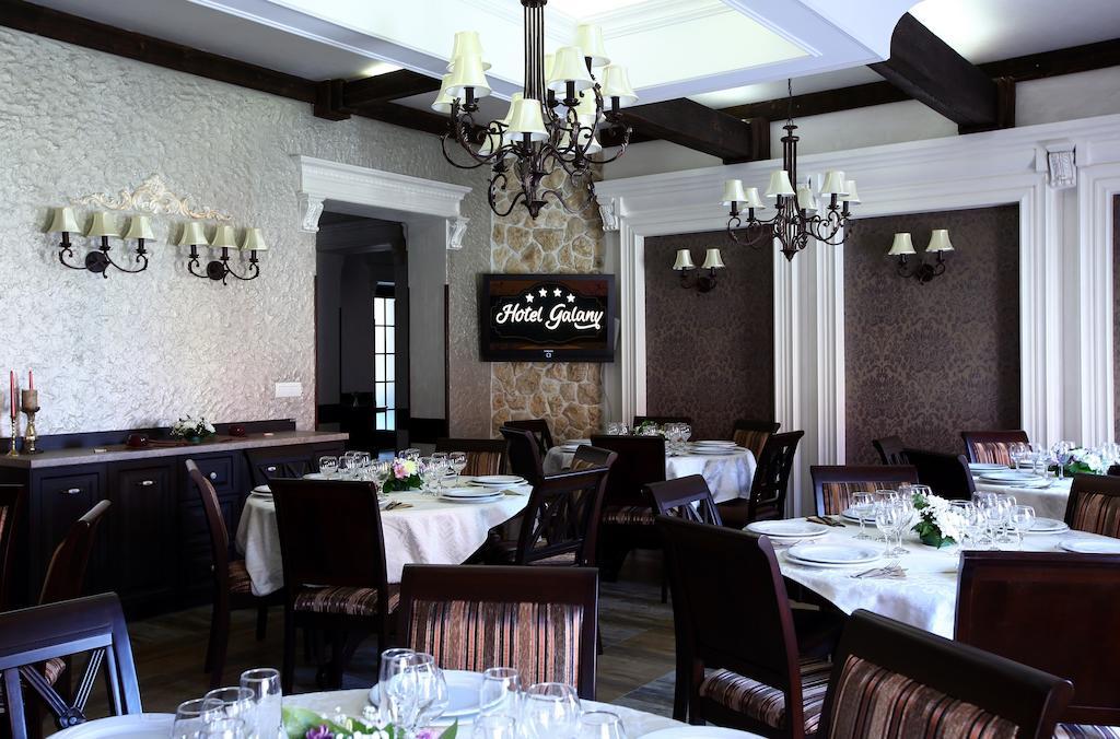 Hotel Galany Rădăuţi Zewnętrze zdjęcie