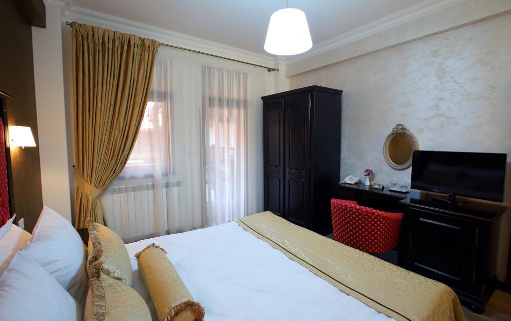 Hotel Galany Rădăuţi Zewnętrze zdjęcie