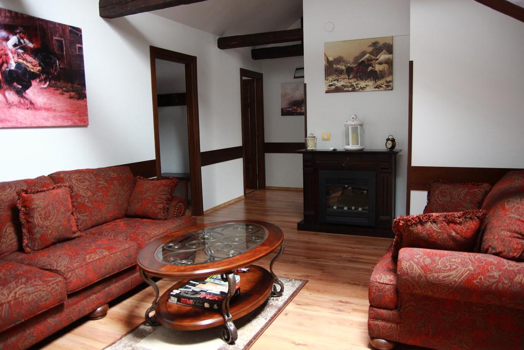 Hotel Galany Rădăuţi Zewnętrze zdjęcie